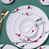 Elegant Custom Overstock Creative White Porcelain Golden Rim Microwaved Safe Ceramic Tableware Set For Restaurant