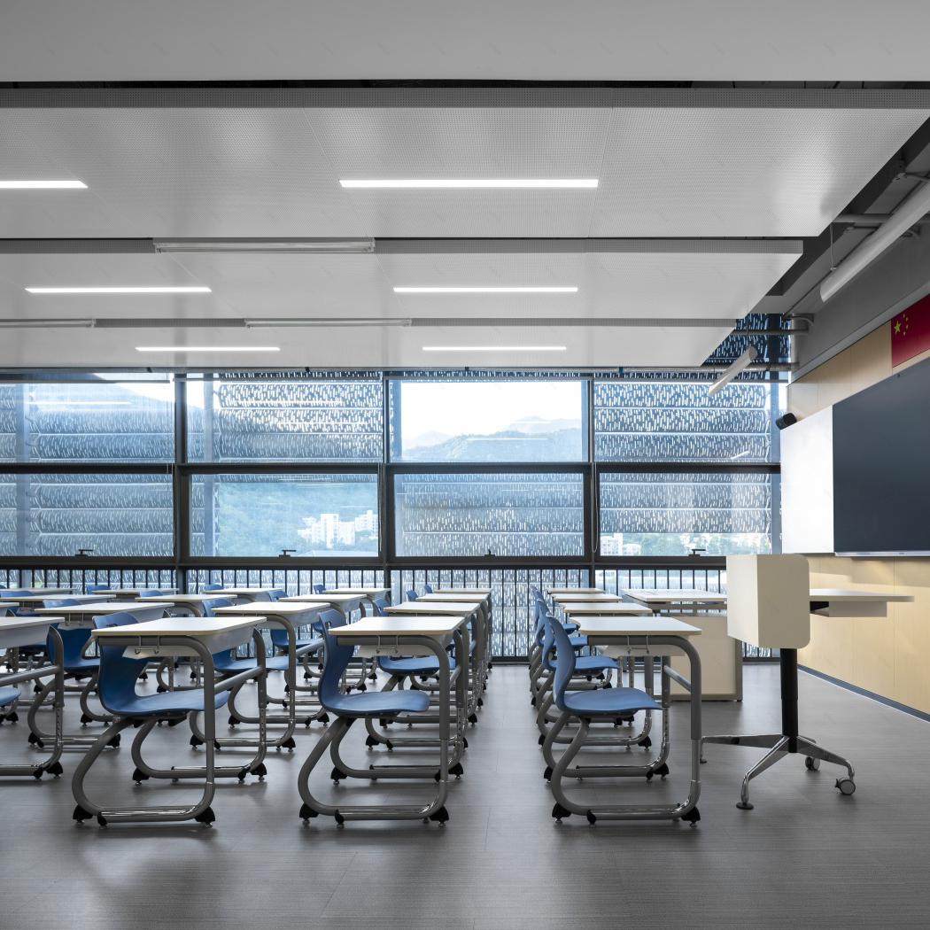Classroom Learning Desk and Chair