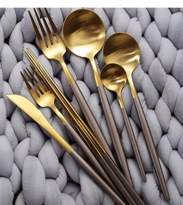 Hot Sale 7 pcs Set Cutlery Sliver and Gold Fashion and Modern Design Stainless Steel Tableware Set For Home Hotel Cutlery Set