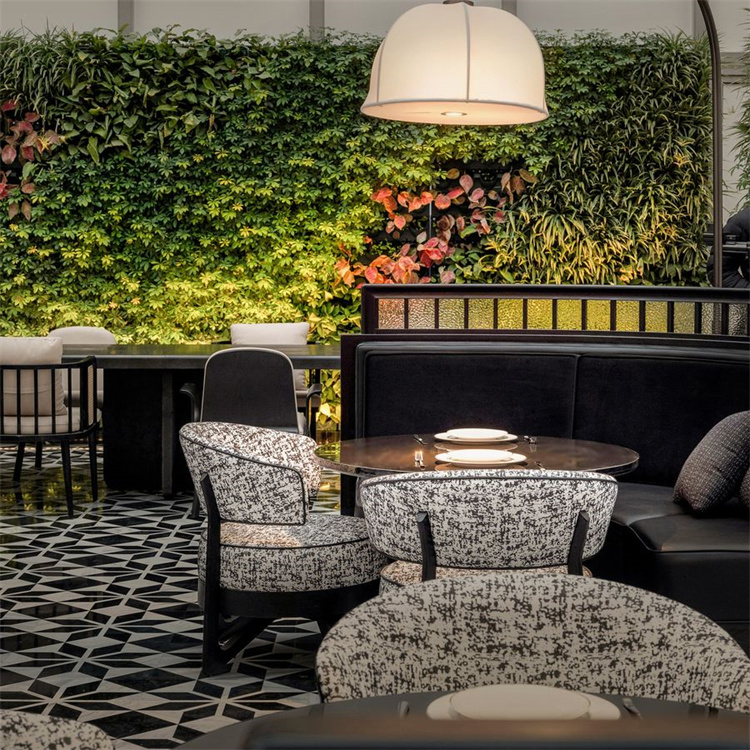 High-End Restaurant Furniture – Custom Solid Wood Dining Table & Bar Stools